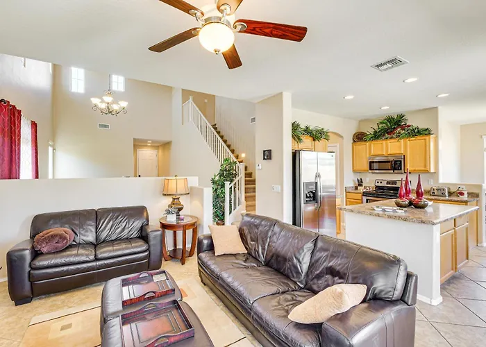 Near Parks & Golf Courses: Gilbert W/ Patio! Queen Creek