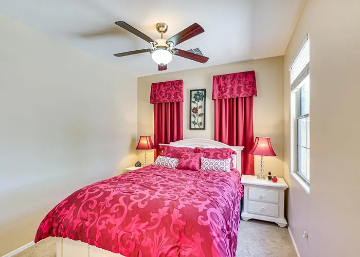 Near Parks & Golf Courses: Gilbert W/ Patio! * Queen Creek