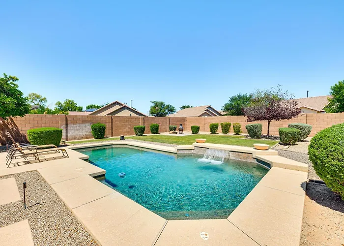 Near Parks & Golf Courses: Gilbert W/ Patio!
